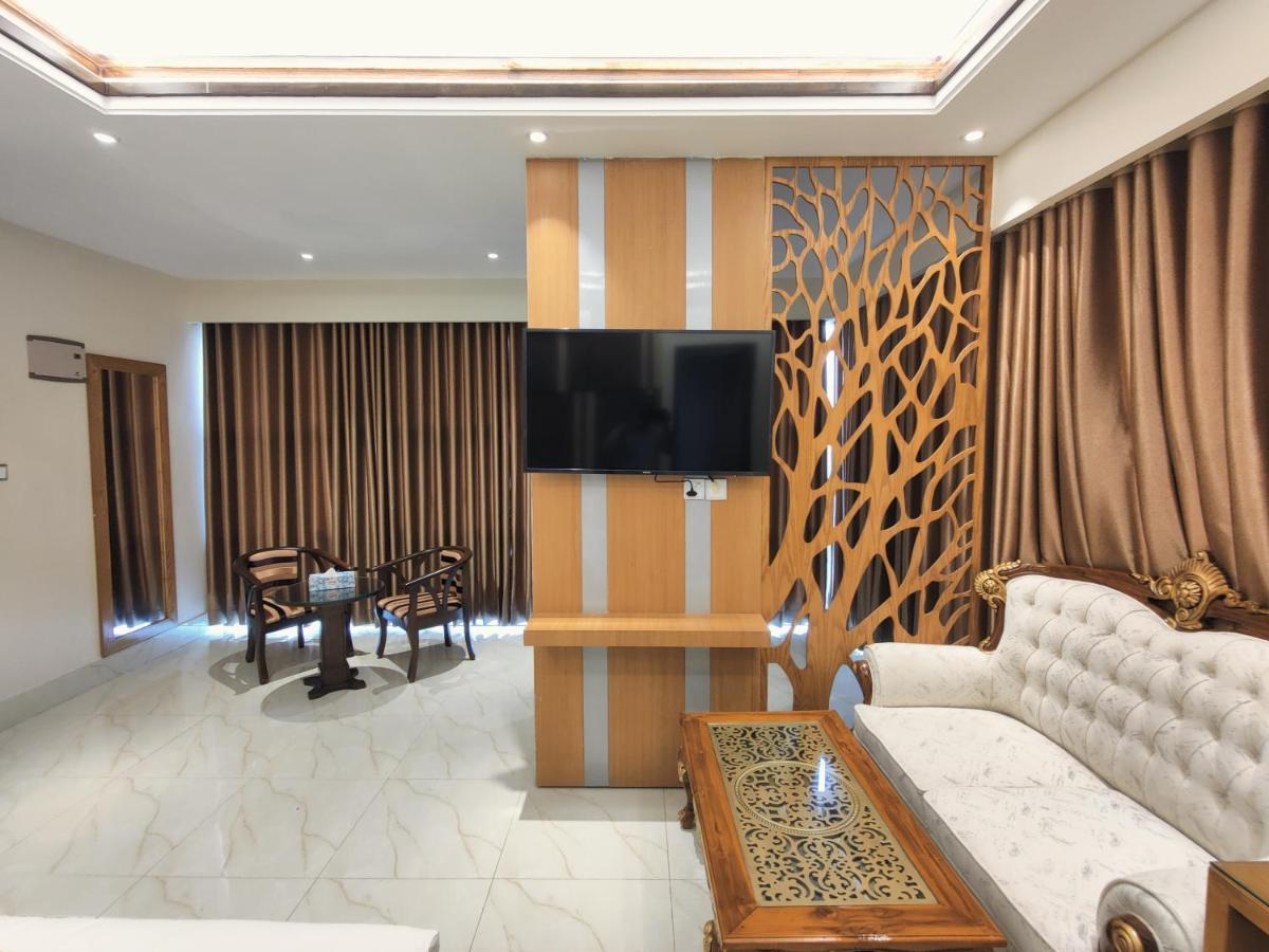 Hotel Royal Bengal Dhaka Exterior photo